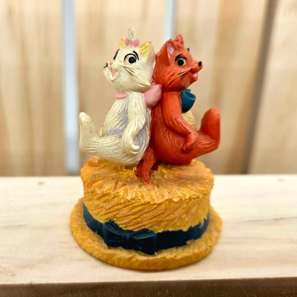 Aristocats Magic Thimble Collection Vintage Disney